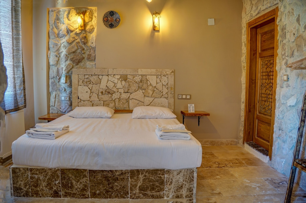 ala stone hotel