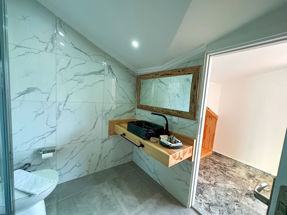 cabana boutique hotel cafe