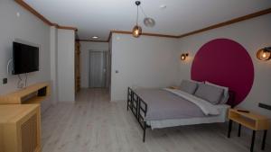 ispendam tess otel