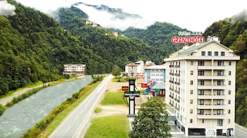 grand caykaram hotel