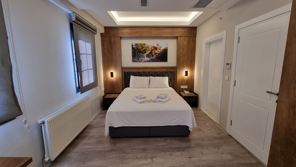 grand caykaram hotel
