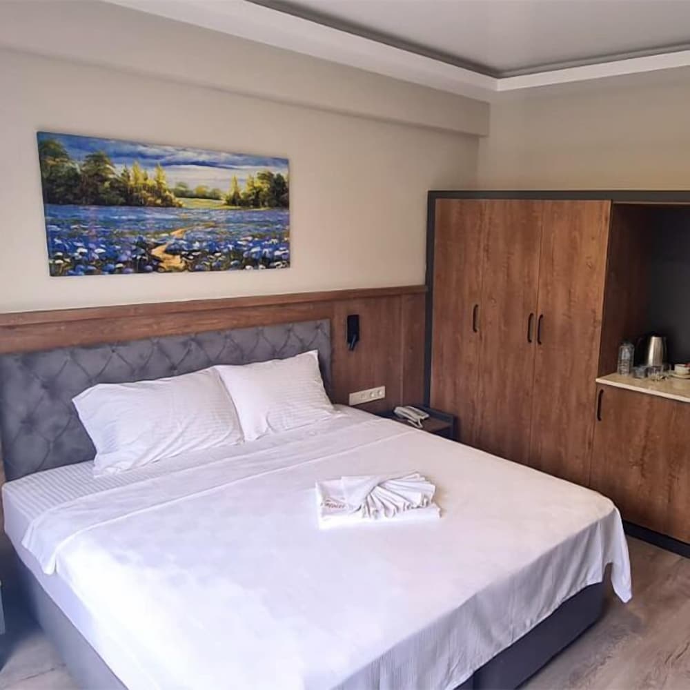 grand caykaram hotel