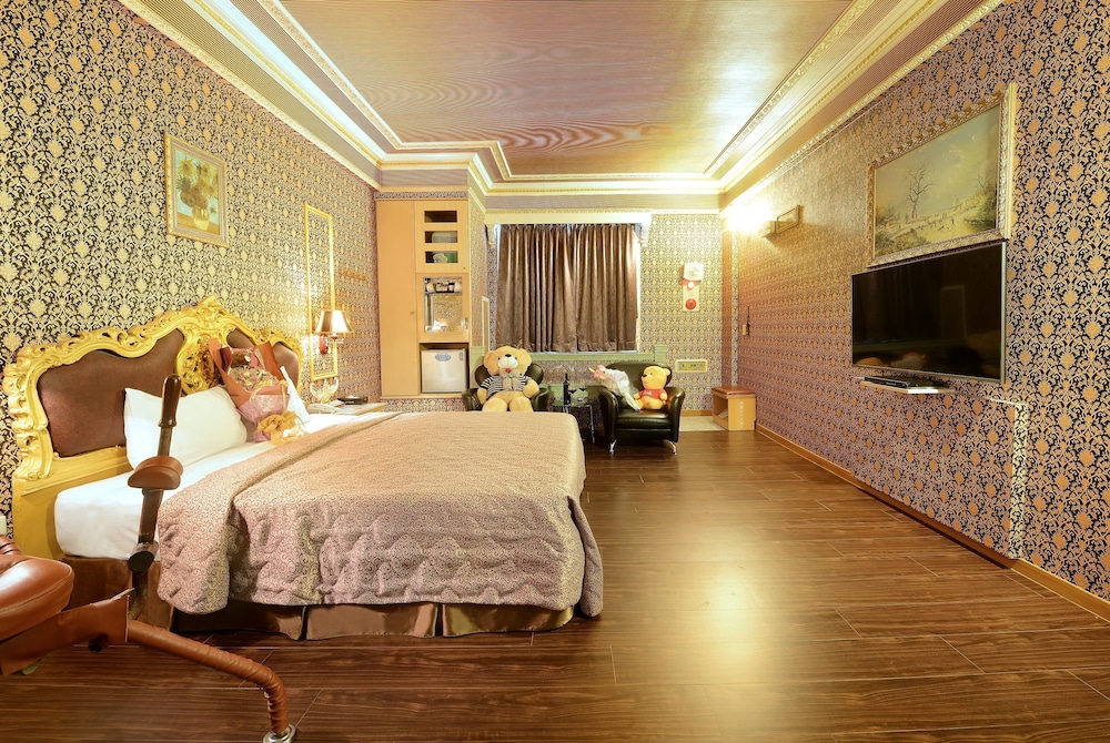 holland village motel hua pin