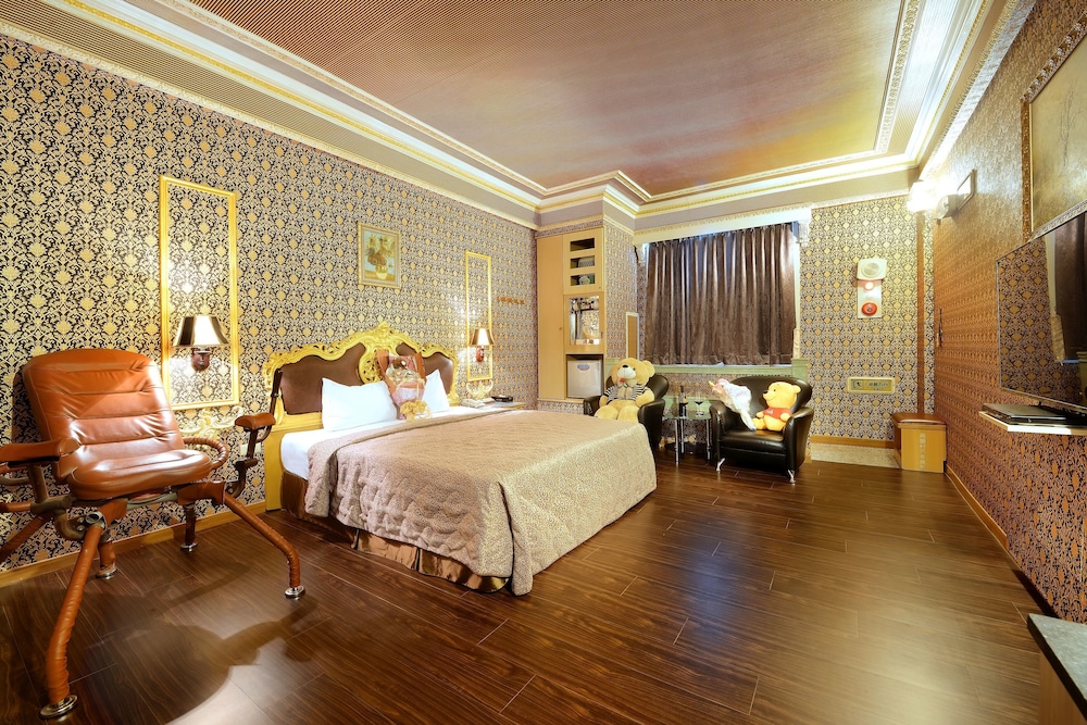 holland village motel hua pin