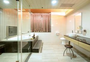 Holland Village Motel Hua-Pin,Kaohsiung>>Anping,3 star
