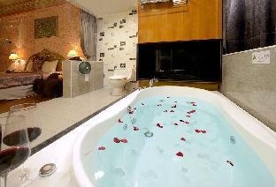 holland village motel hua pin