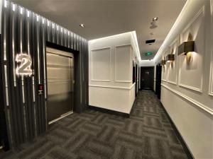 world class airport hotel