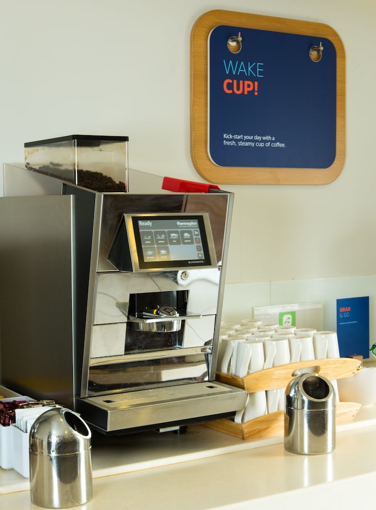 holiday inn express bristol filton by ihg
