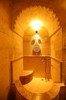 akritis suit cappadocia