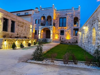 akritis suit cappadocia