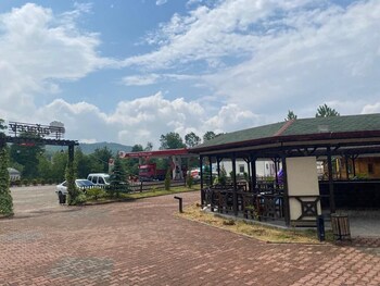 Huzur Park Otel,,1 star