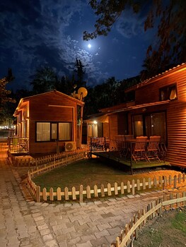 lazoglu bungalov