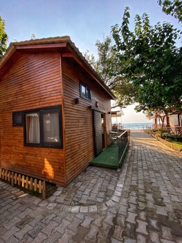 lazoglu bungalov