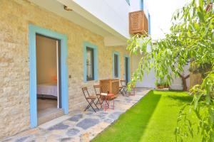 thomas suites datca