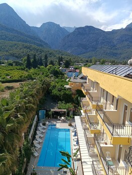 santana hotel