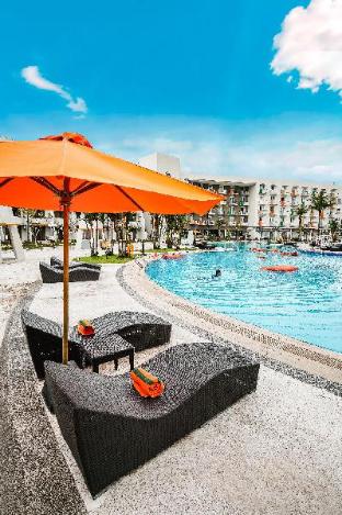 Harris Resort Batam Waterfront,Batam Centre>>Batam,4 star