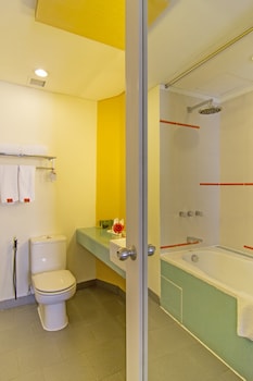 harris resort batam waterfront