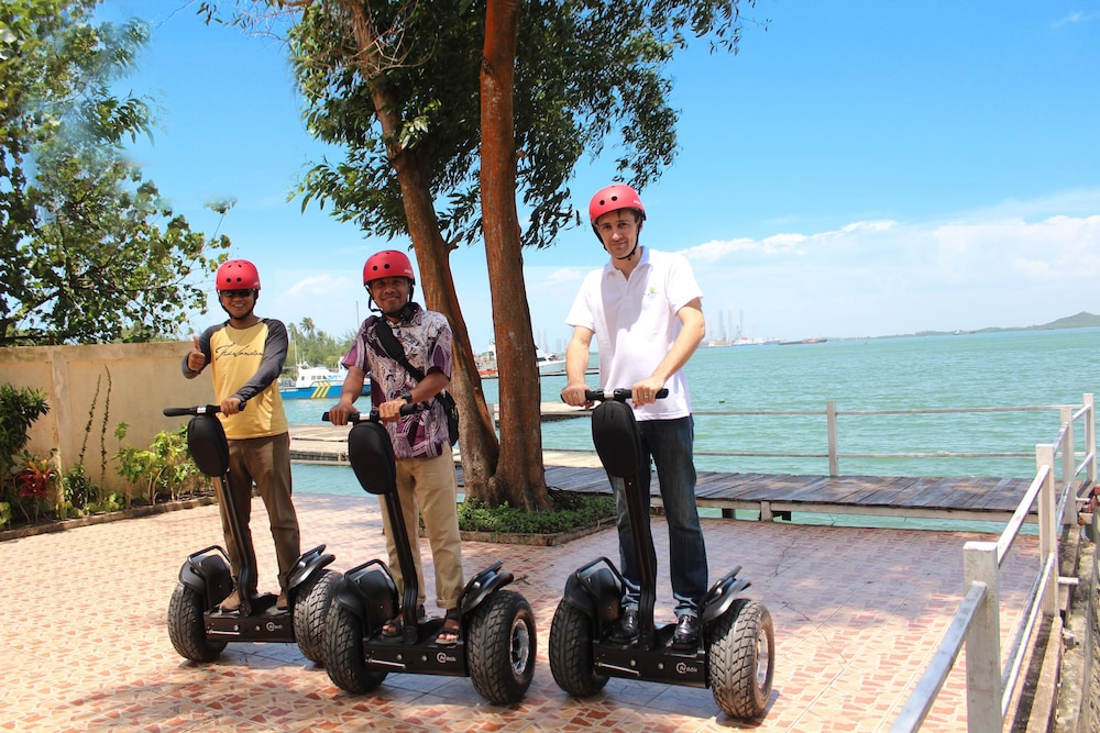 harris resort batam waterfront