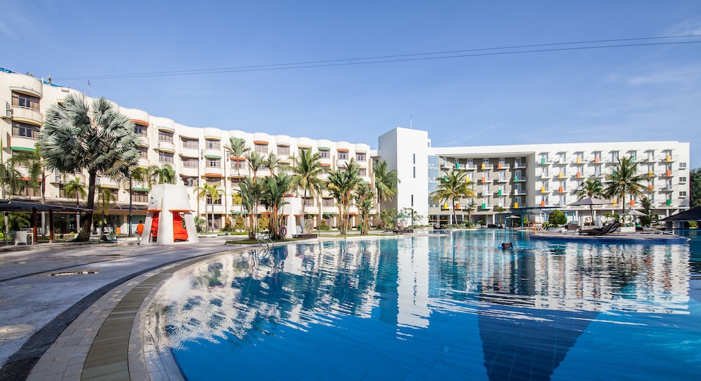 harris resort batam waterfront