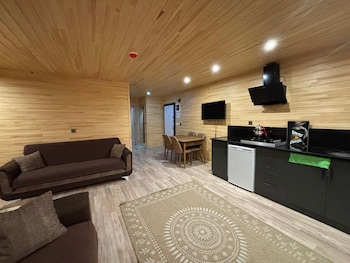 nirvana suite hotel