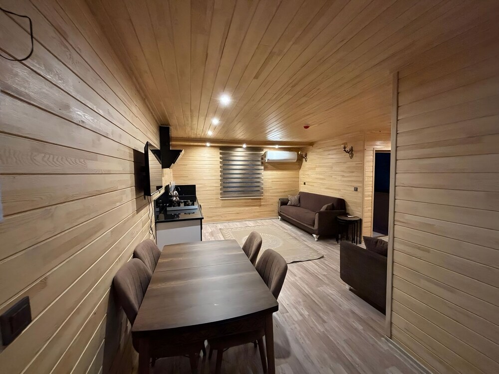 nirvana suite hotel