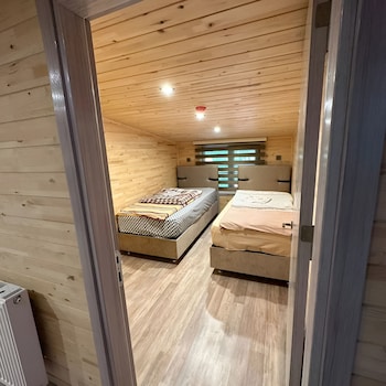 nirvana suite hotel