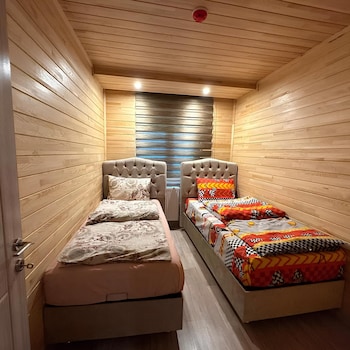 nirvana suite hotel