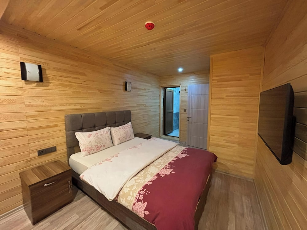 nirvana suite hotel
