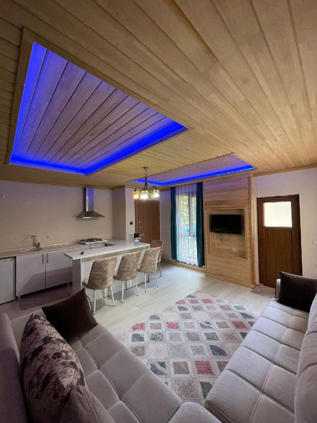 nirvana suite hotel