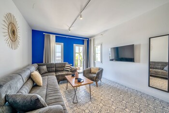 noa suite hotel