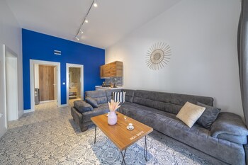 noa suite hotel