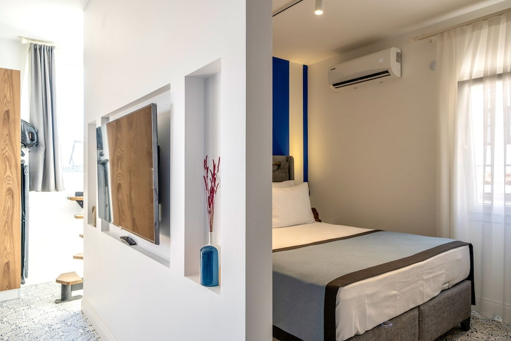 noa suite hotel