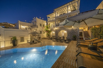 noa suite hotel