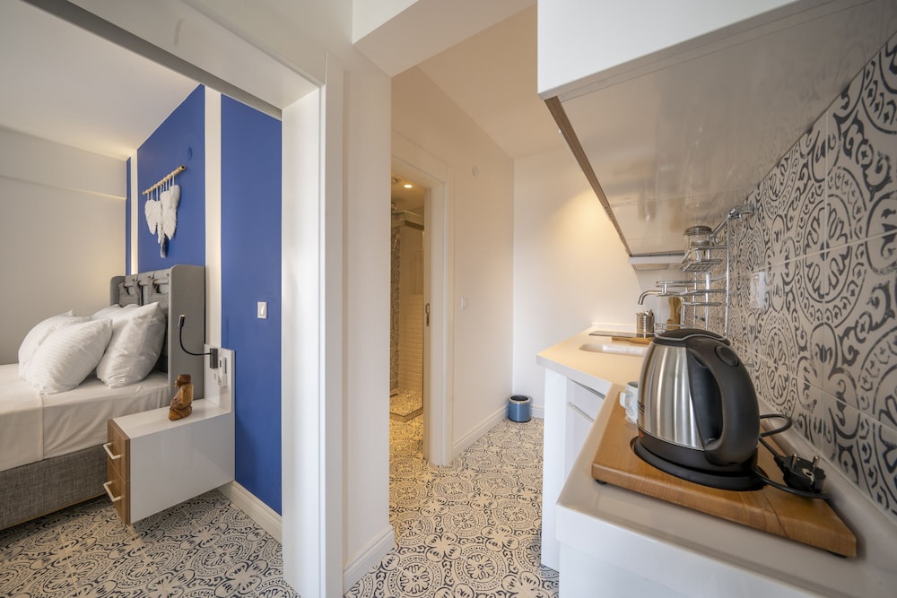 noa suite hotel