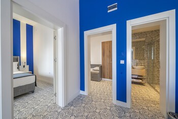 noa suite hotel