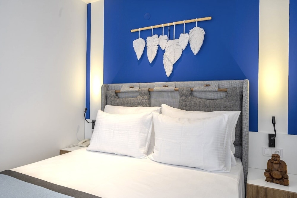noa suite hotel