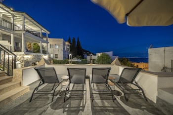 noa suite hotel