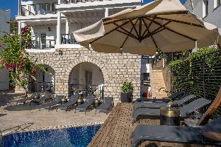 noa suite hotel