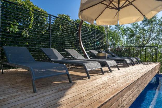 noa suite hotel
