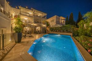noa suite hotel