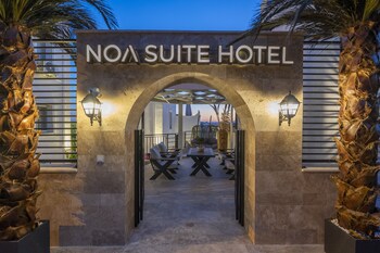 noa suite hotel
