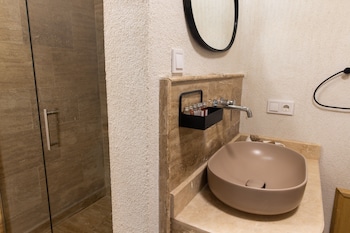 naif hotel adults only