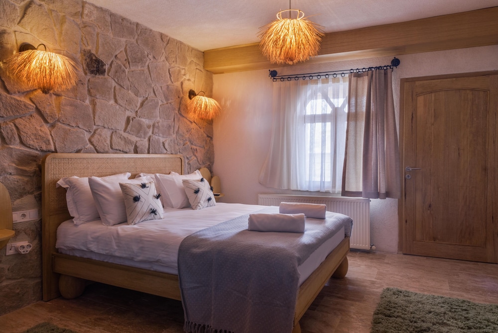 naif hotel adults only