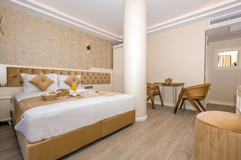 the lea hotel
