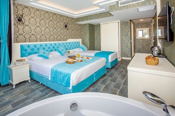 the lea hotel