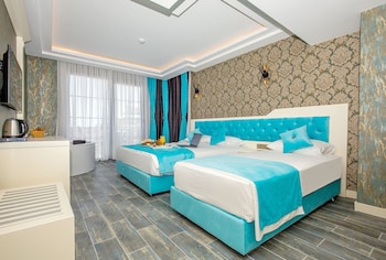 the lea hotel