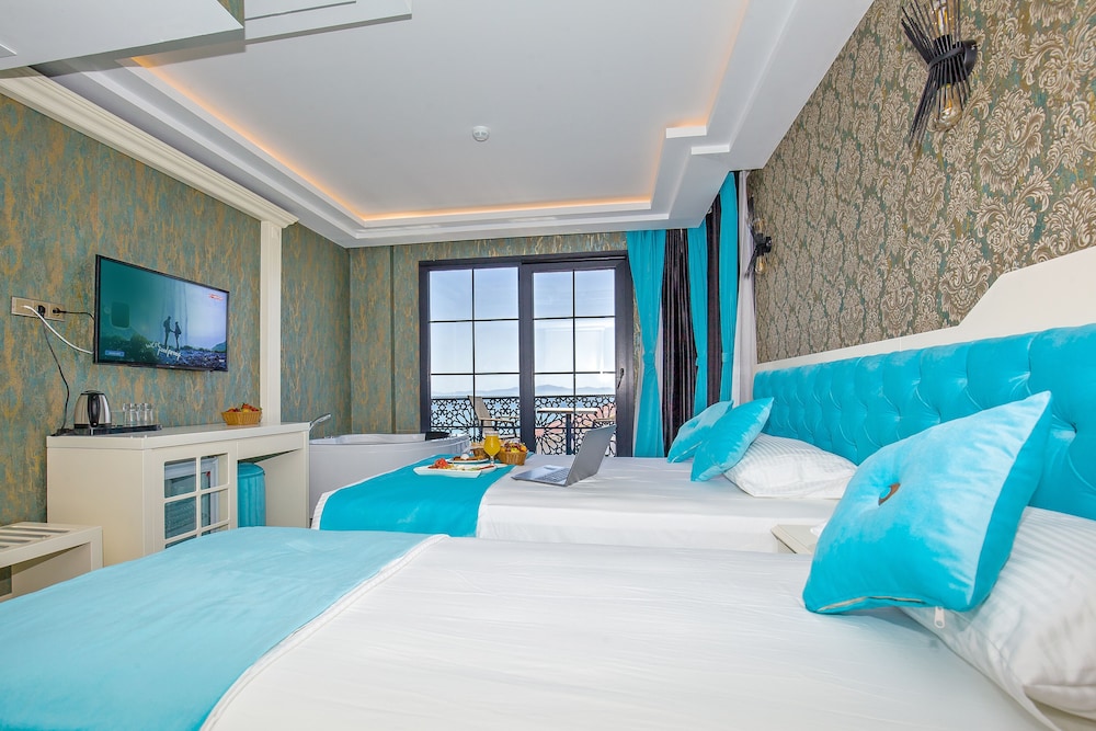 the lea hotel