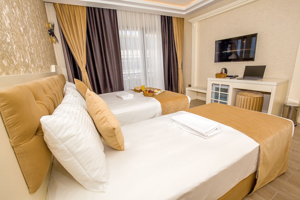 the lea hotel