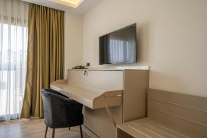 olive tree hotel