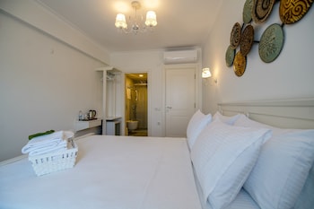 mavrella otel